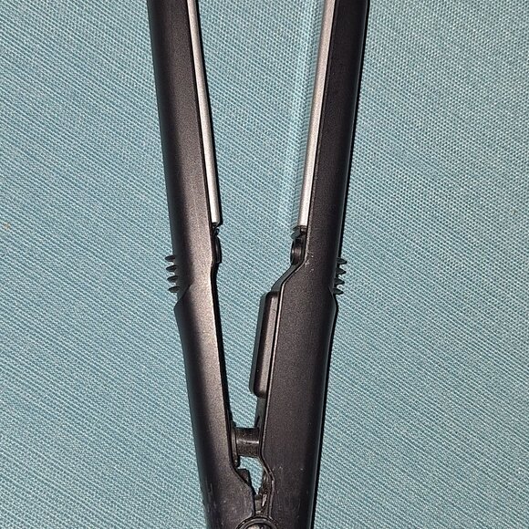 Conair Mini Pro Flat Iron - Picture 3 of 5
